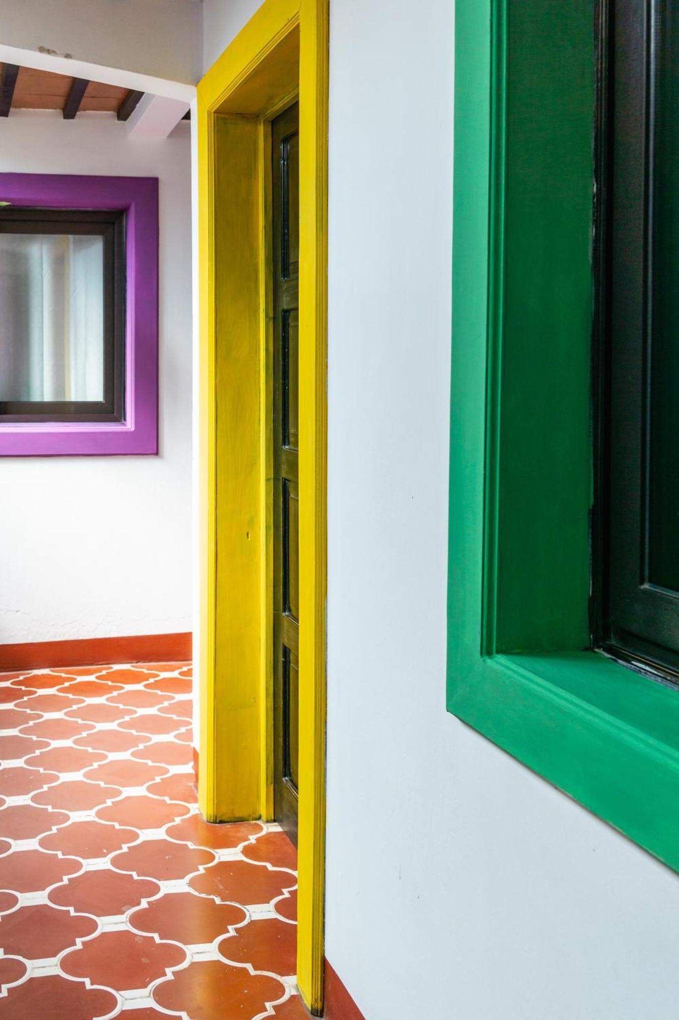 Casa Capirucho Hotel Antigua ภายนอก รูปภาพ