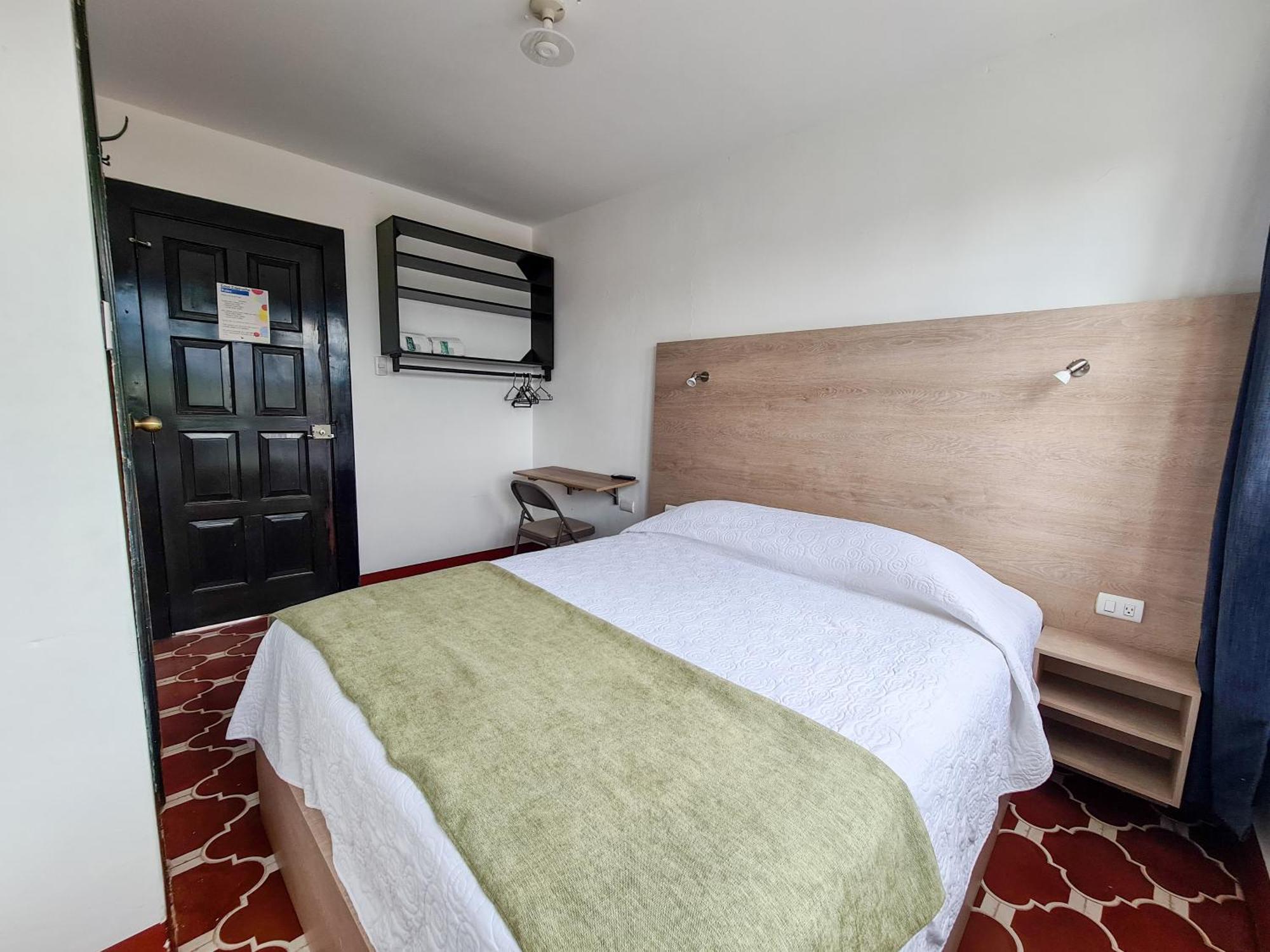 Casa Capirucho Hotel Antigua ภายนอก รูปภาพ